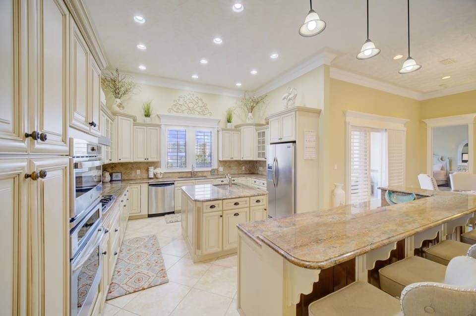 2nd Floor - Dining & Kitchen