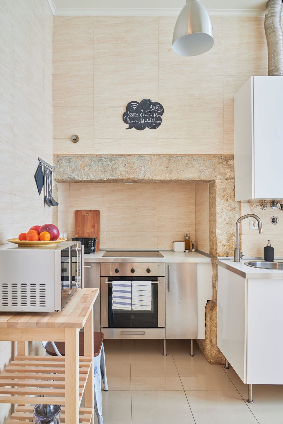 Apartment | Private kitchen | Fridge, microwave, stovetop