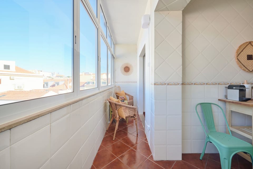 Apartment, 2 Bedrooms | Private kitchen | Fridge, microwave, oven, stovetop