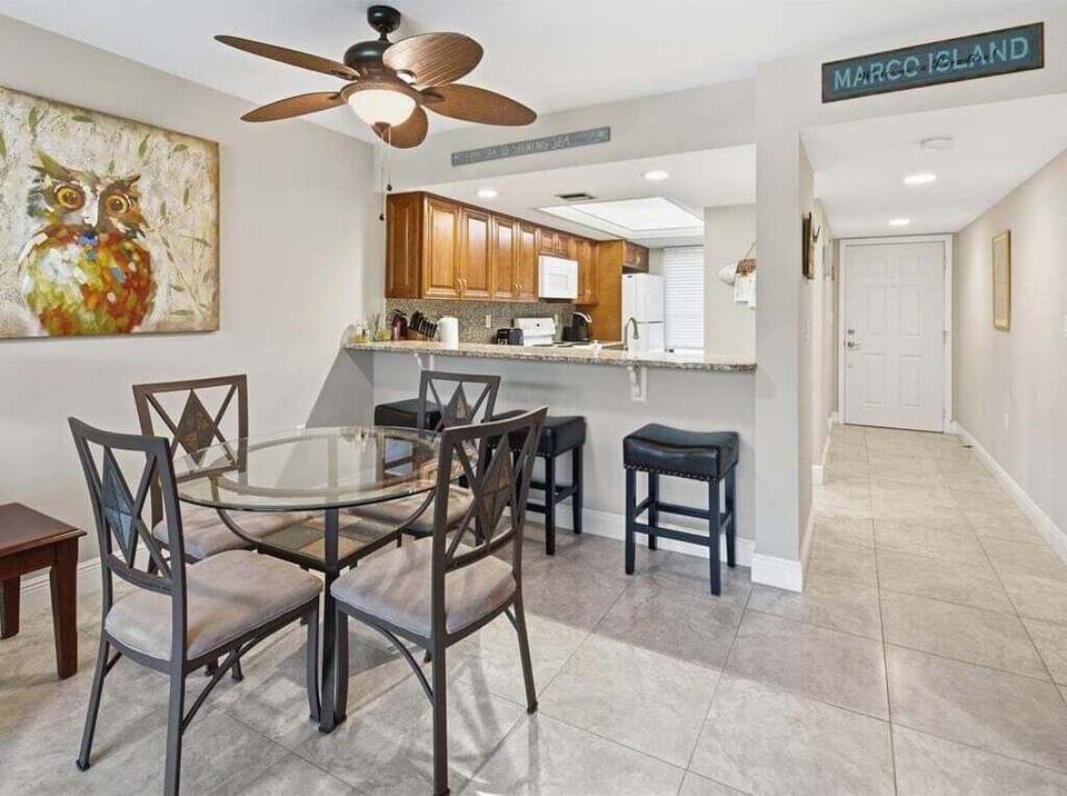 dining area and breakfast bar