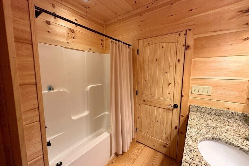 Bath/shower combo