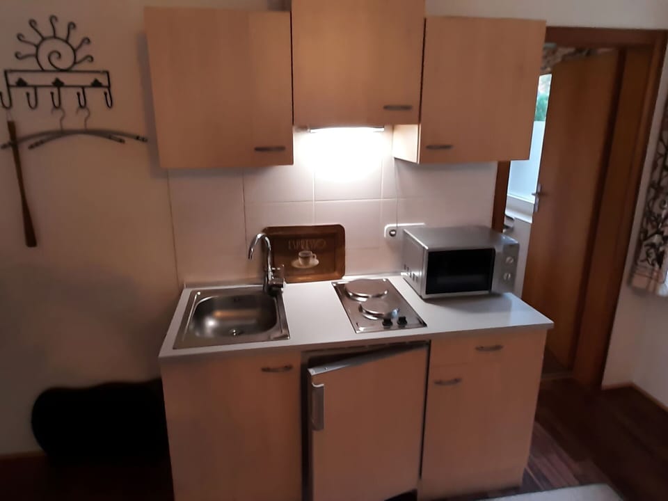 Apartment | Private kitchen | Electric kettle