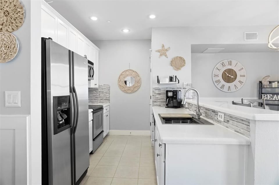 Fully equipped kitchen