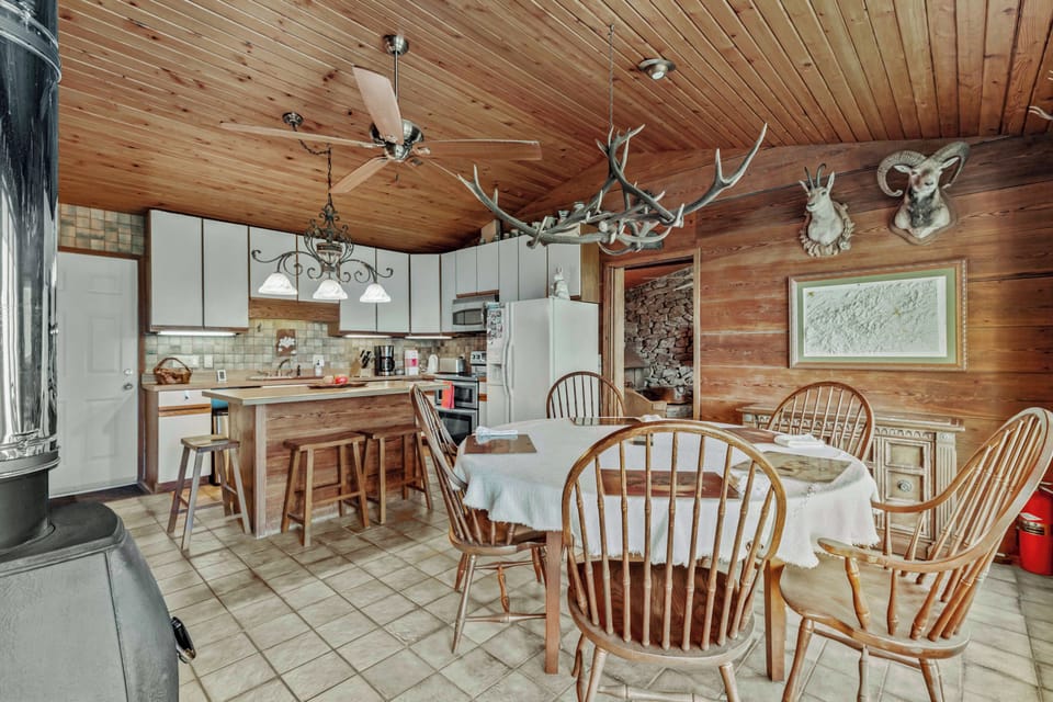 Kitchen/Dining