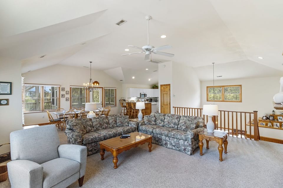 Top Level Living Area