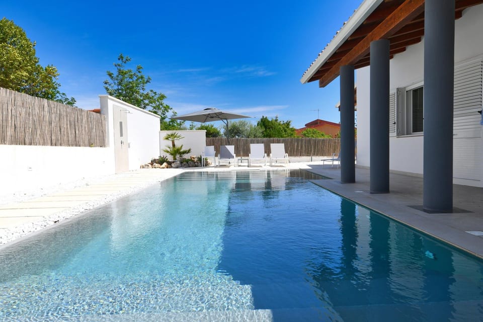Holiday Home Swimming Pool
