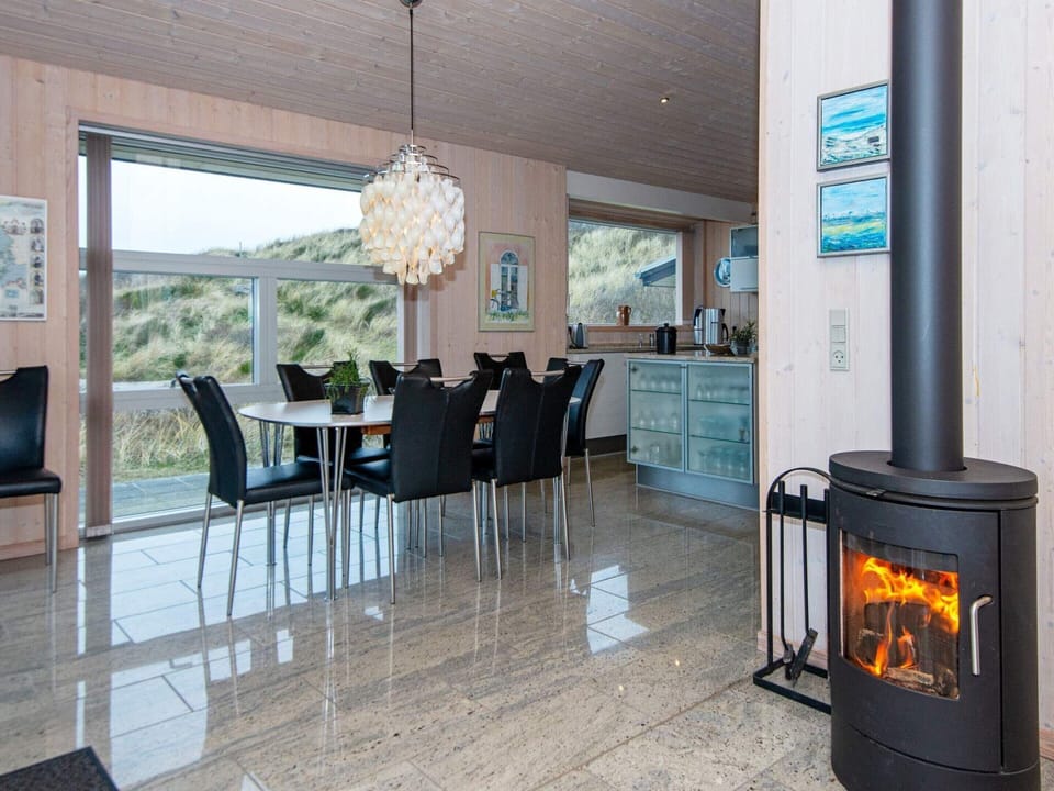 House | Dining