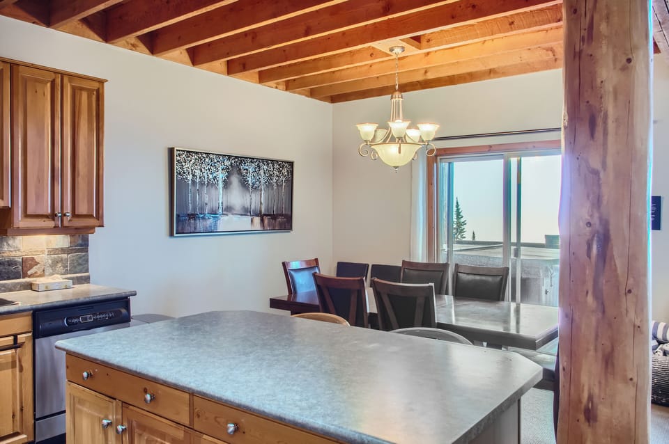 Condo | In-room dining