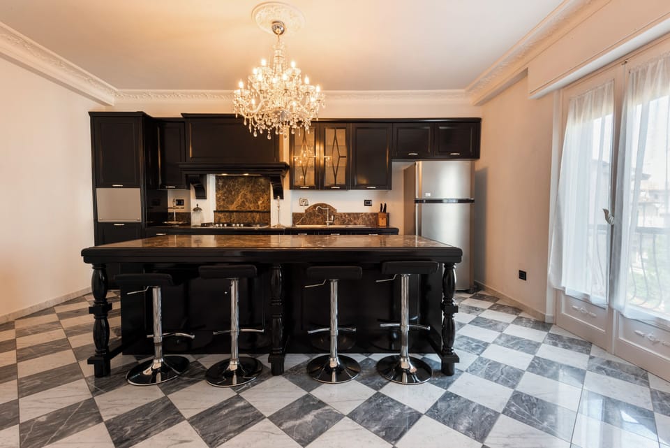 Exclusive Condo | Private kitchen | Fridge, stovetop, cookware/dishes/utensils