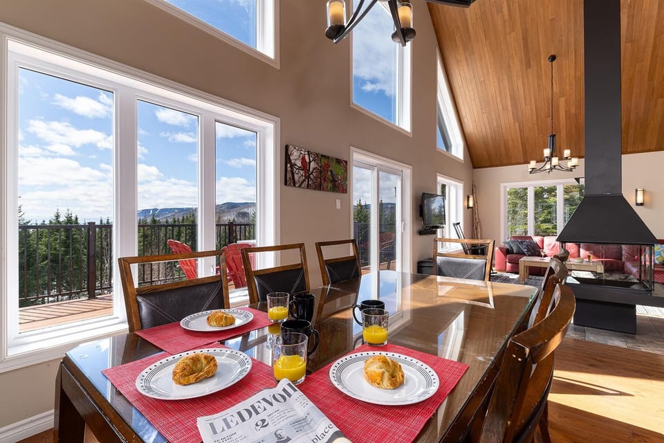 Start your day with a delicious breakfast, surrounded by stunning views.