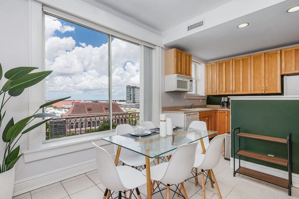 Dine in style with these picture perfect views