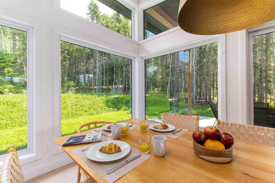 Meals taste better with a forest view.