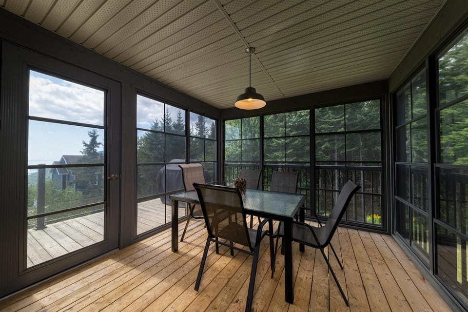 Dine with nature, enjoy meals al fresco with a view.