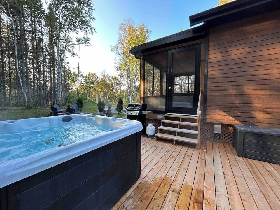 Summer nights, good company, and the perfect spa.