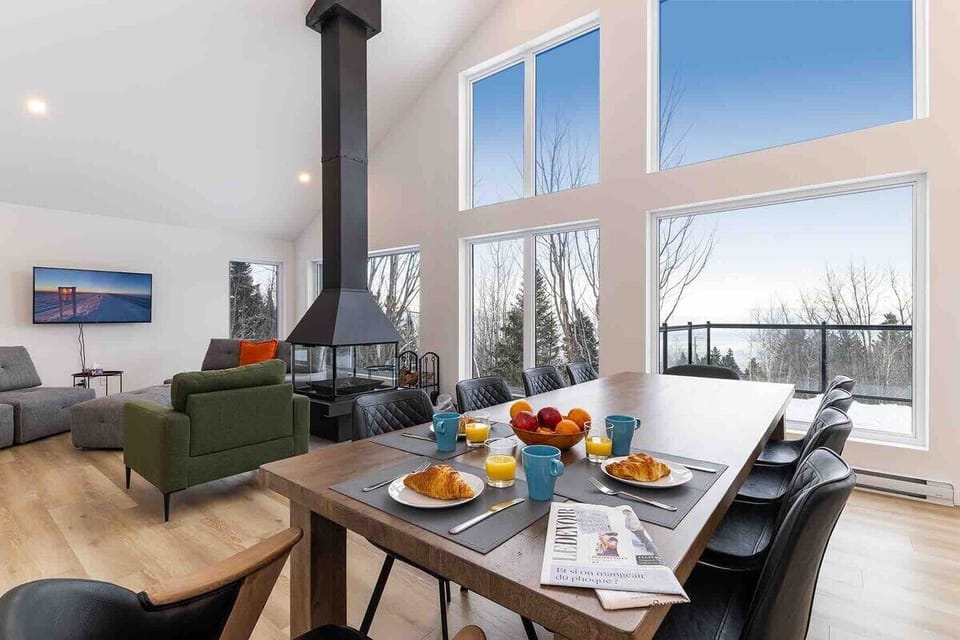 Mornings made better with a river view.