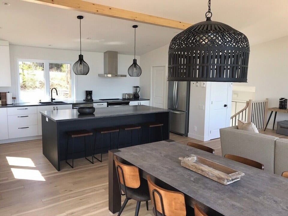 A kitchen made for long meals and great conversation.