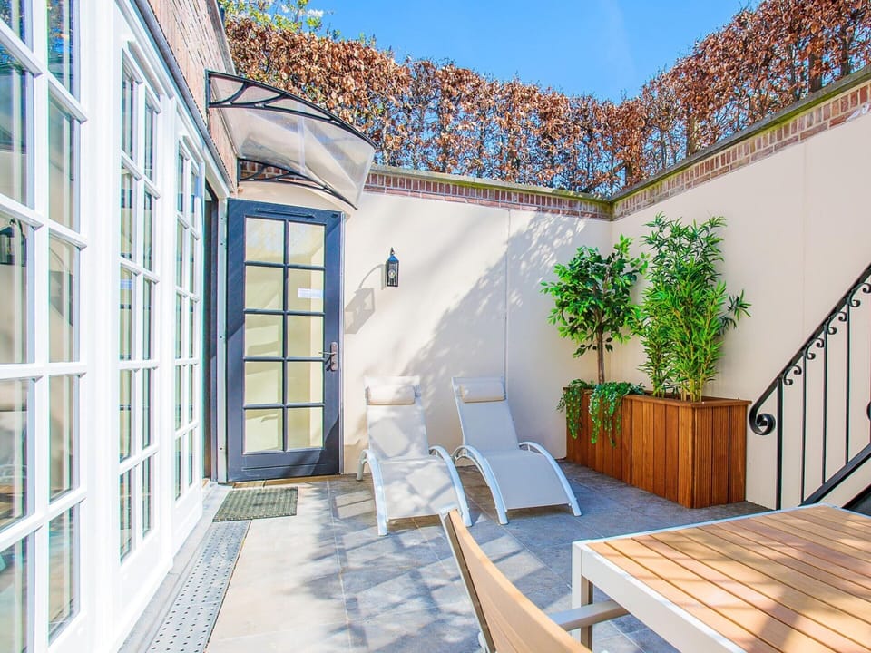 Apartment | Exterior