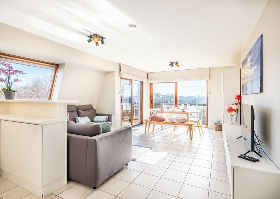 Apartment | Living area