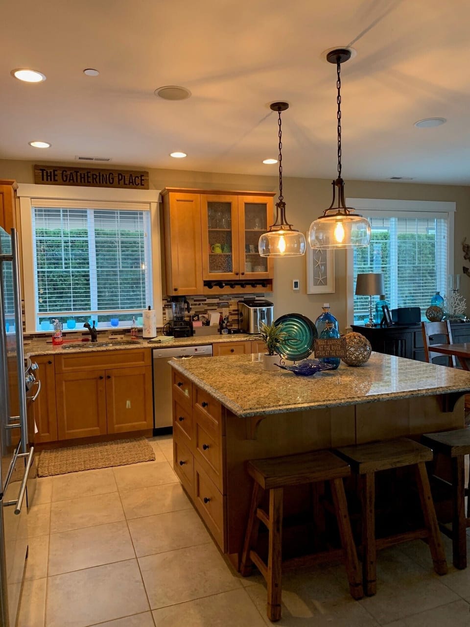 Kitchen Island with seating