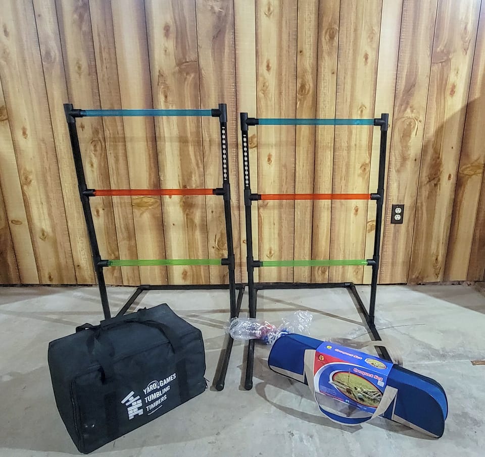 Outdoor games are provided for your enjoyment. 