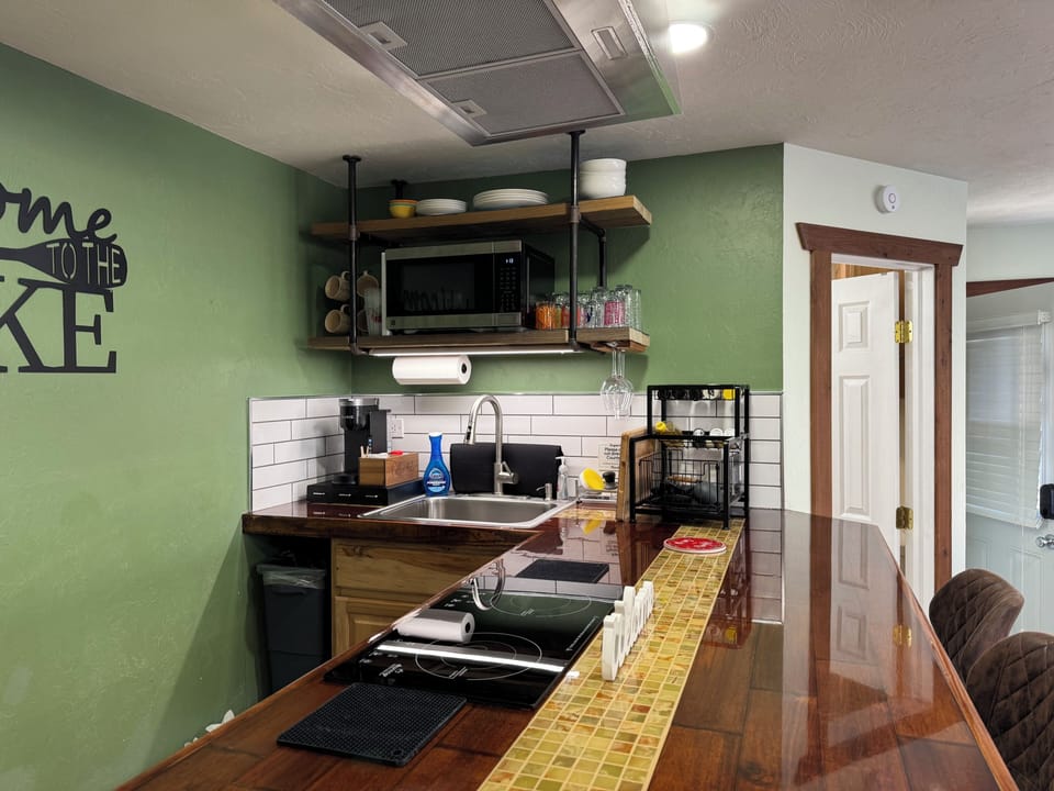Kitchenette