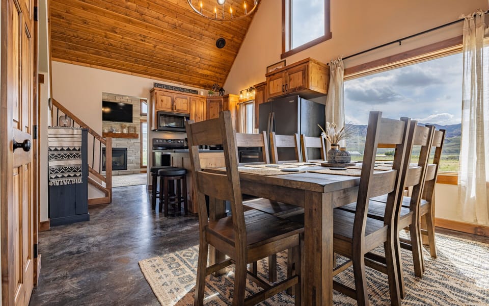 This mountain modern cabin is your perfect Wyoming retreat.