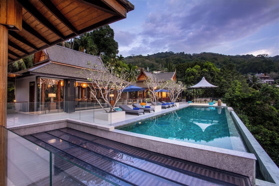 Infinity pool
