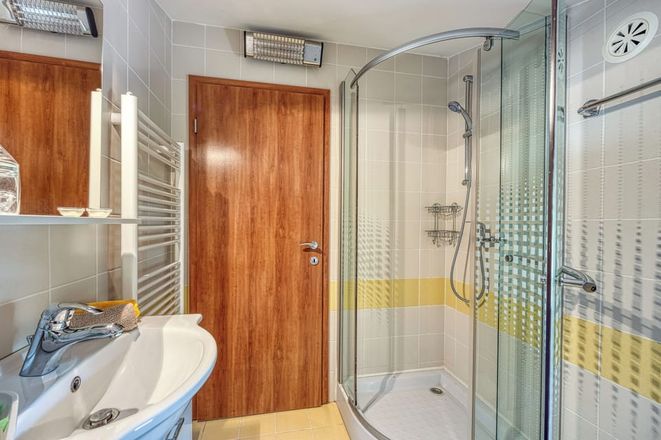 Family Studio, Terrace (Grad Inn Boutique Villa Suite Thyme) | Bathroom