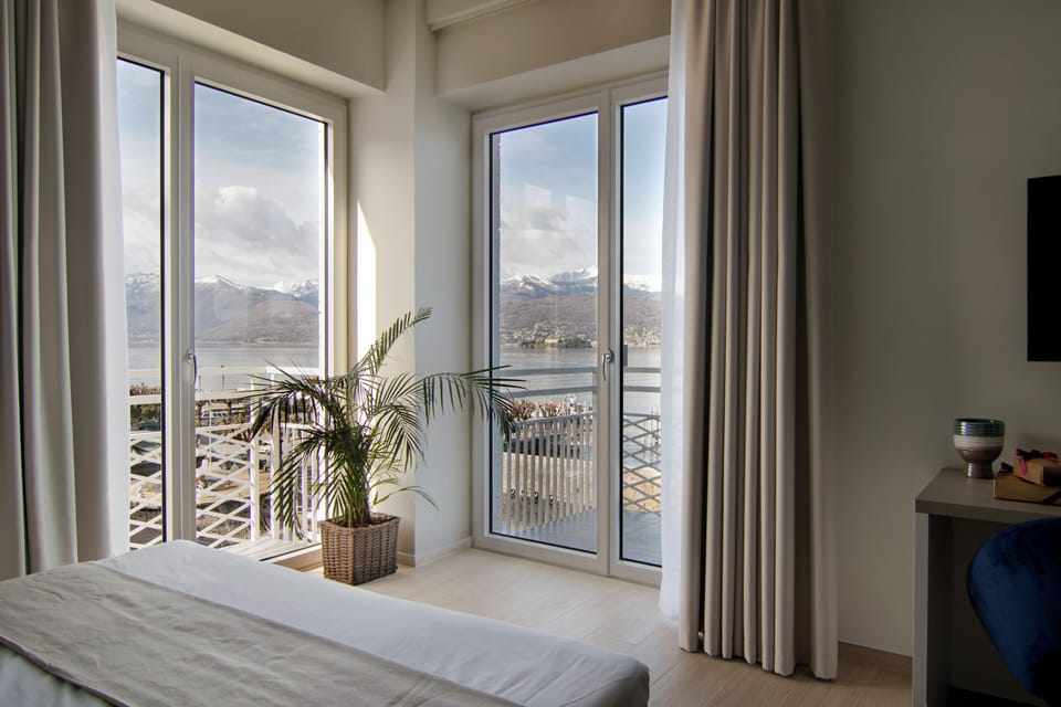 Grand Double Room, Balcony, Lake View | Desk, free WiFi, bed sheets