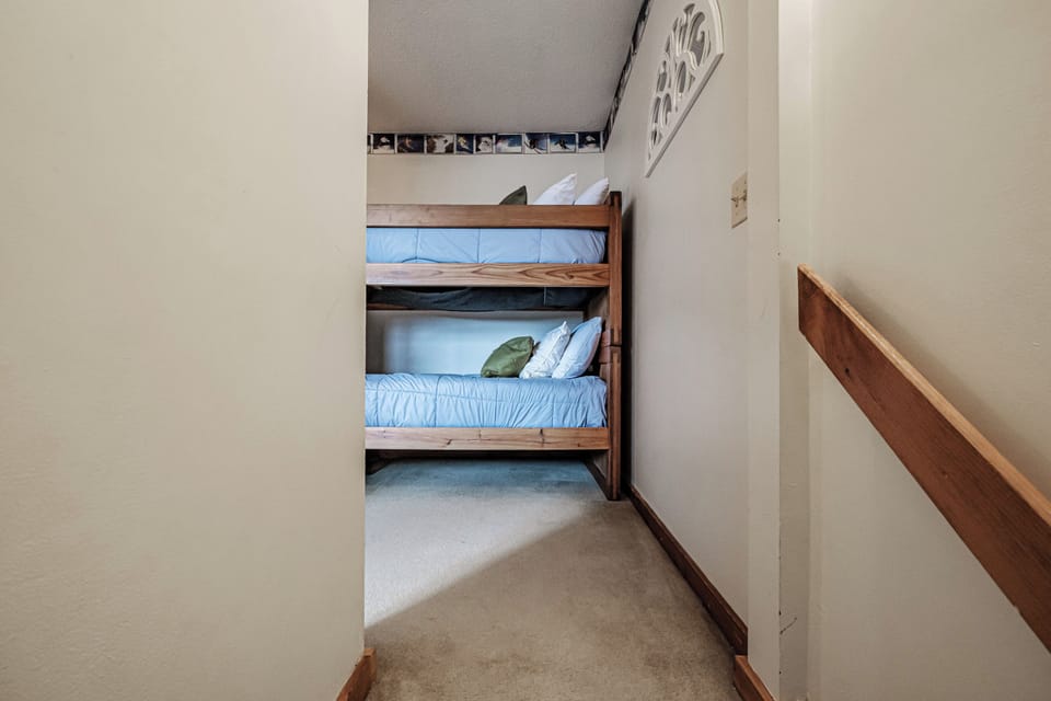 Upper level bedroom bunks