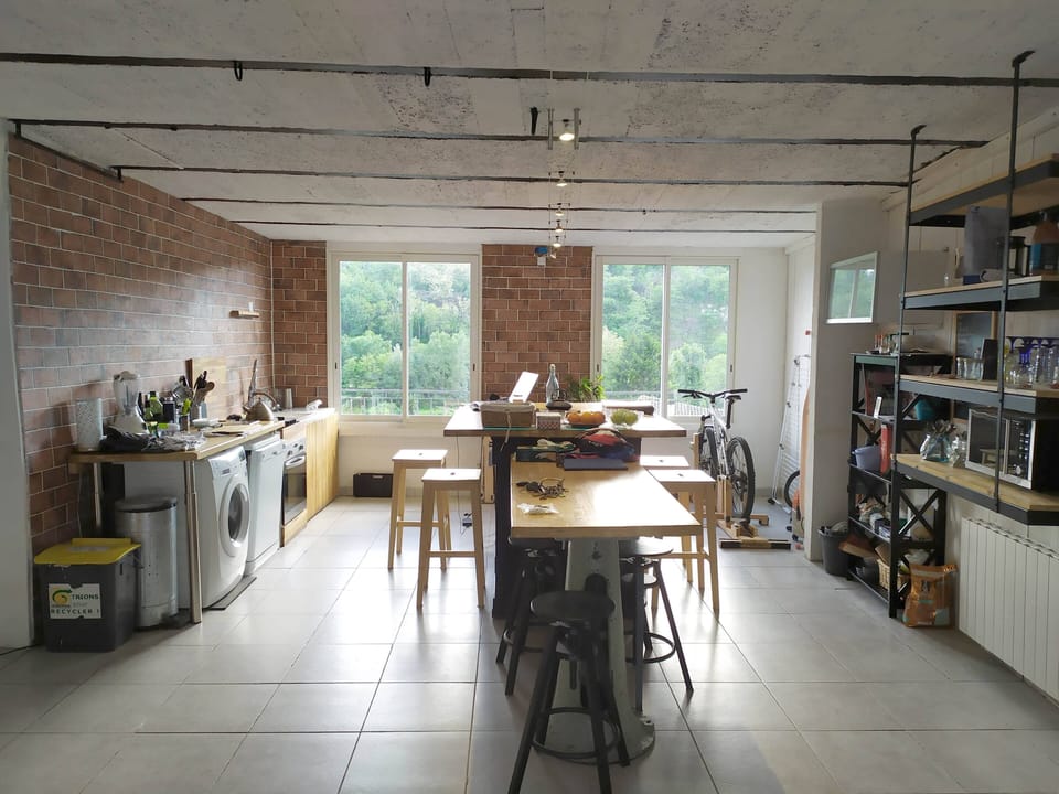 Private kitchen