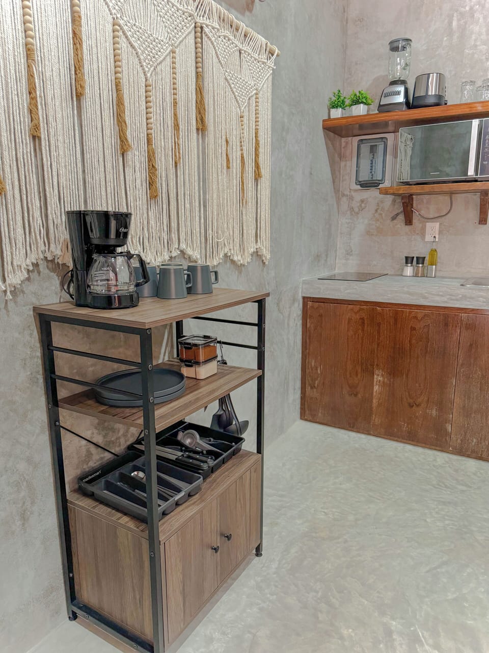 Comfort Apartment, Garden View | Private kitchen | Full-size fridge, microwave, stovetop, toaster