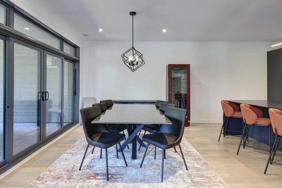 Premium Condo | In-room dining