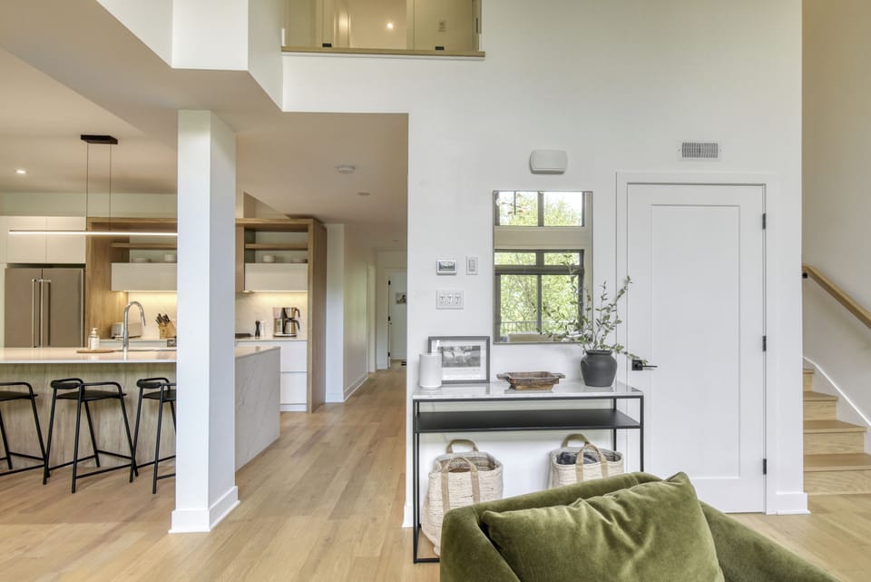 Luxury Condo | Living area