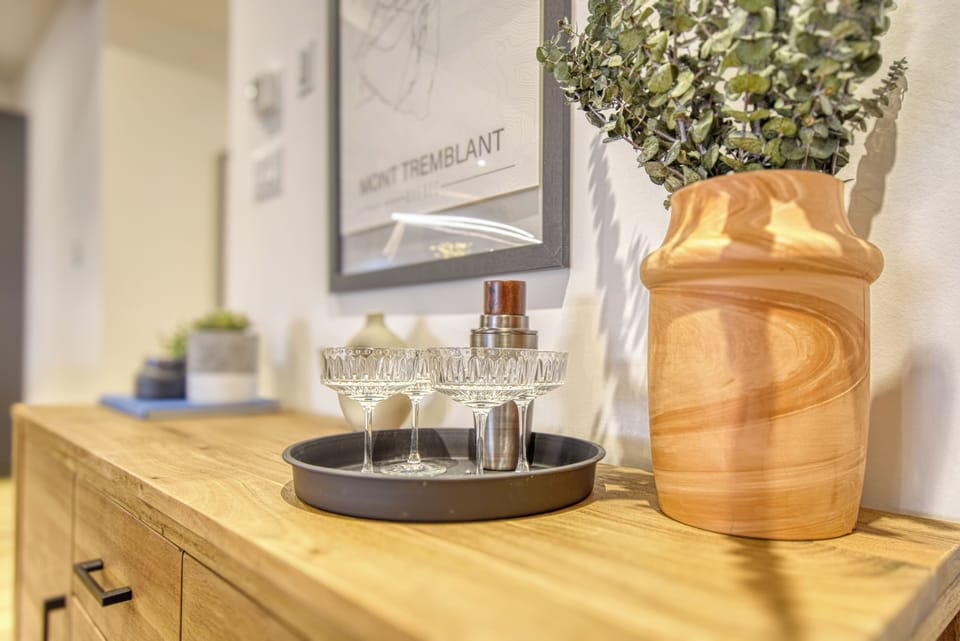 Deluxe Condo | Private kitchen