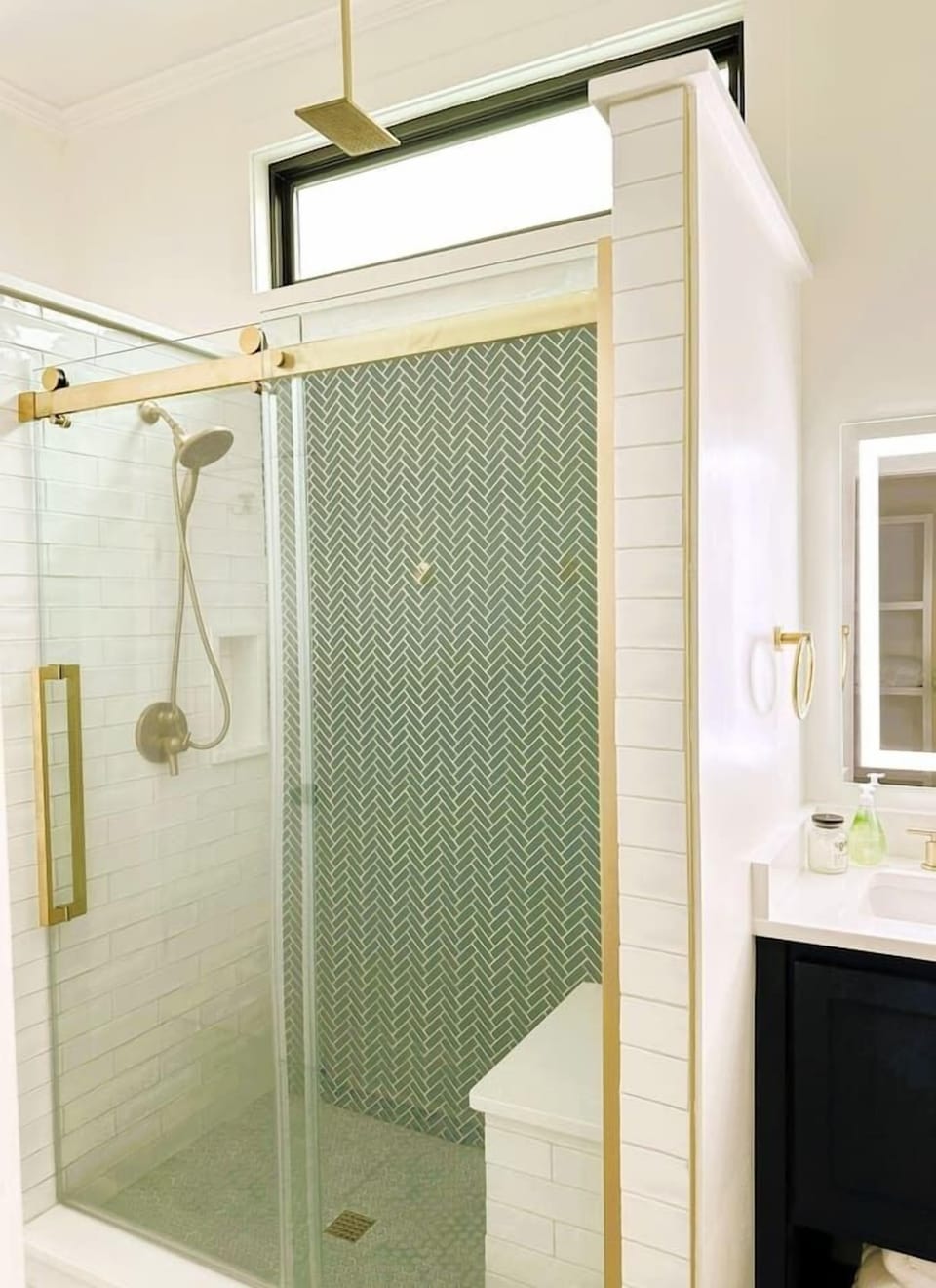 Primary Bedroom Bathroom