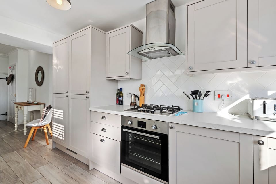 Lovely Cottage Near the Beach