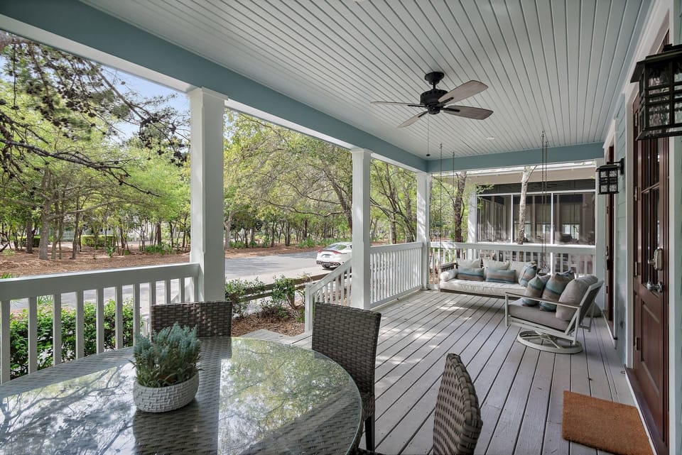 Porch swing
