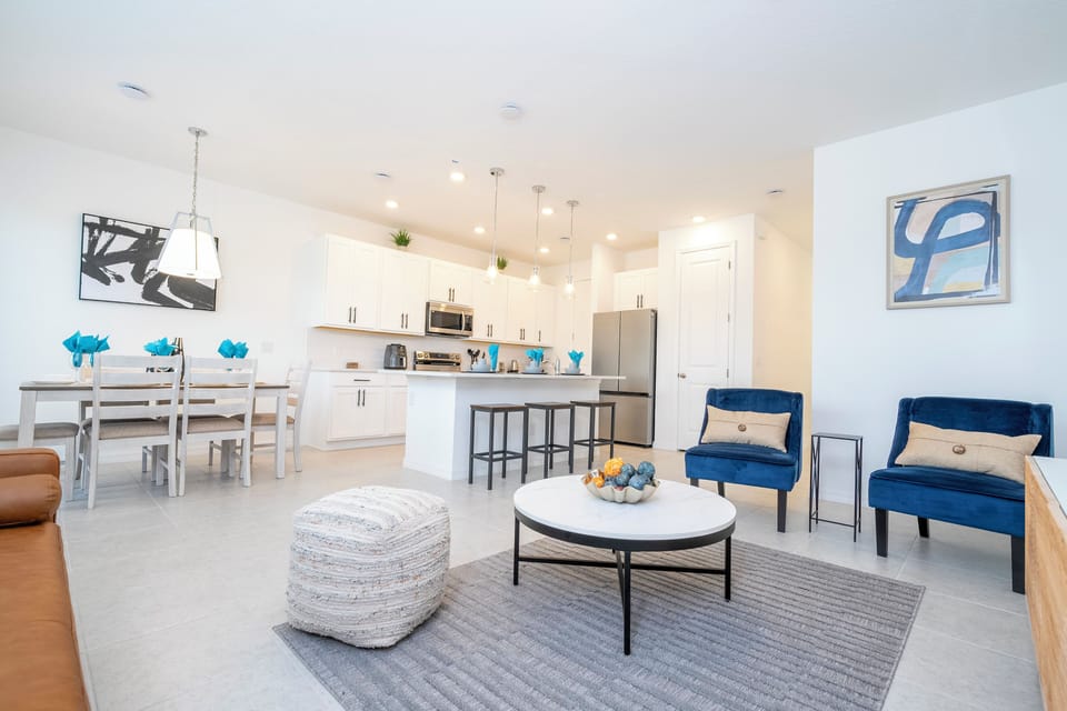 Comfort Townhome | Living room | 45-inch LCD TV with cable channels, Netflix, Hulu