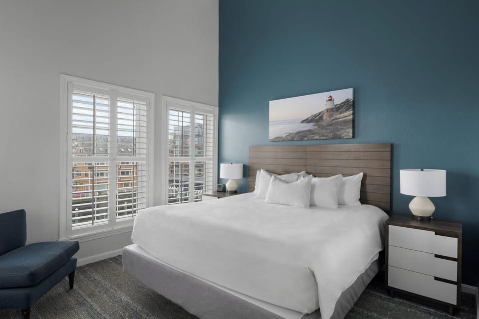 Standard Room, 2 Bedrooms | Desk, iron/ironing board, free WiFi, bed sheets