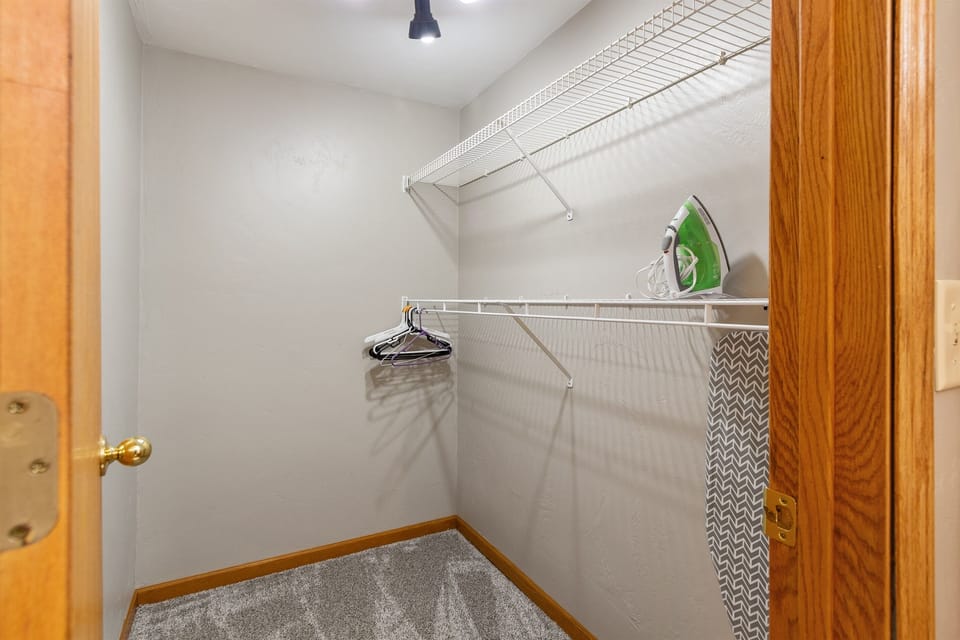 Master bedroom walk-in closet