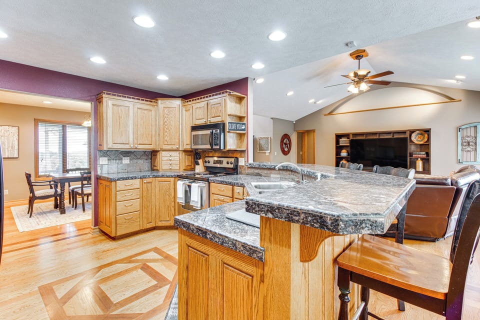 Kitchen | 1st Floor