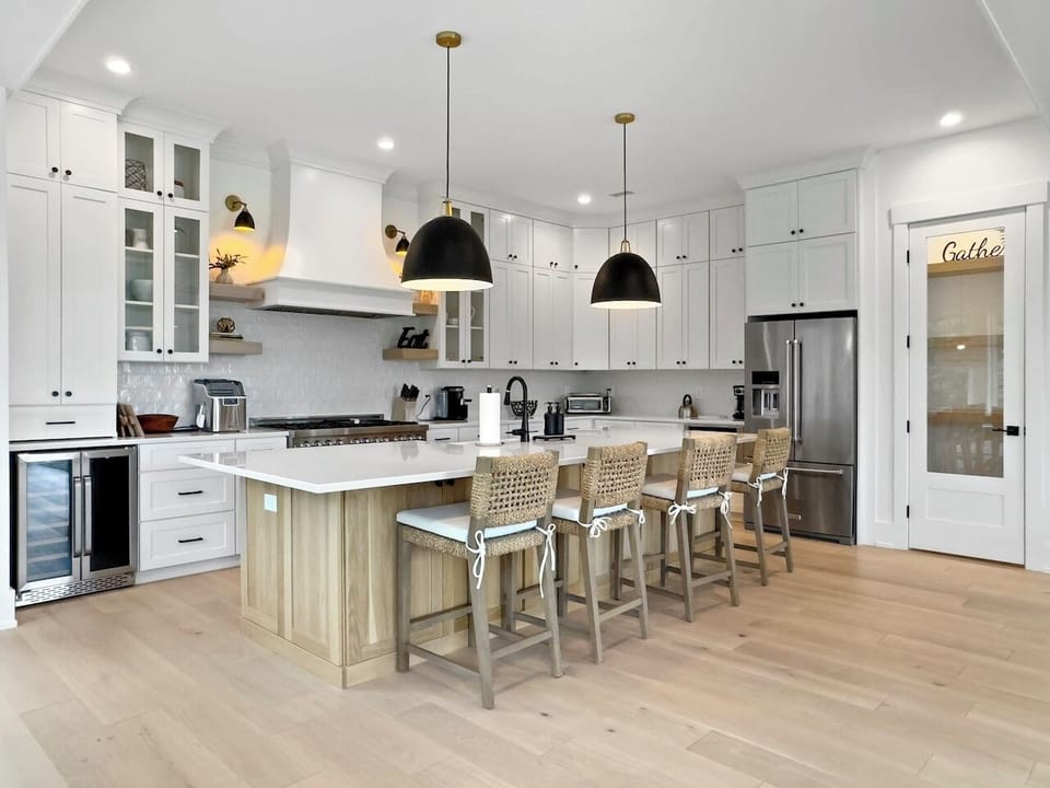 Chef's Kitchen Amalfi Palms | 2401 Cameron Blvd | Isle of Palms, SC | IOP Escapes