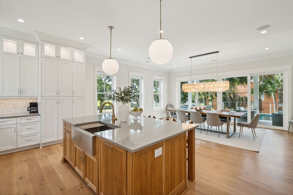 Chef's kitchen All Decked Out | Isle of Palms, SC | IOP Escapes