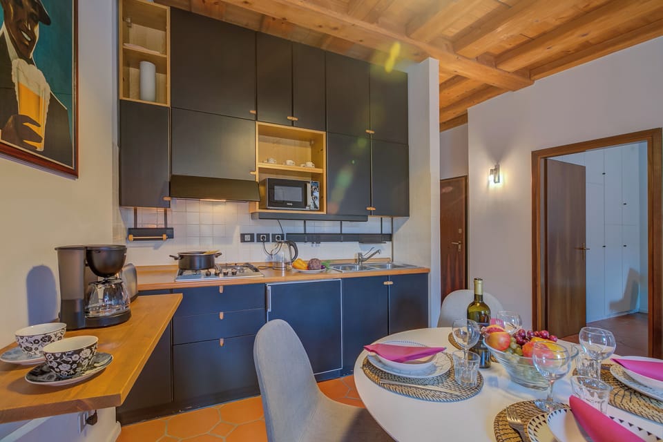 Family Apartment, Multiple Bedrooms (Casa Francesca) | Dining