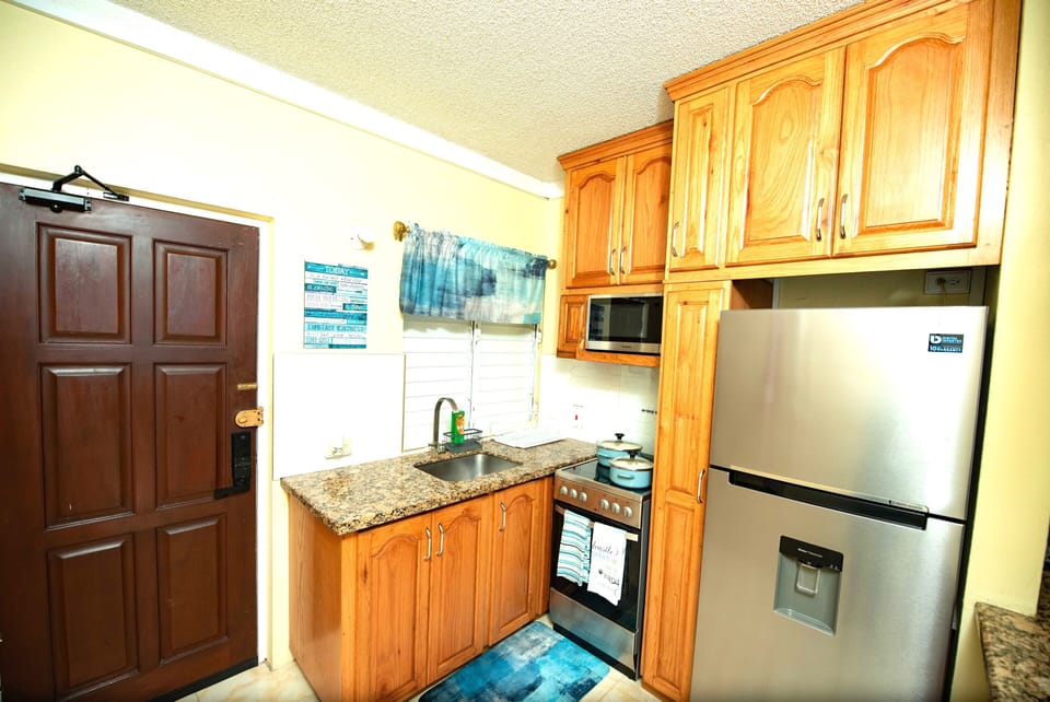 "Fully equipped kitchen."