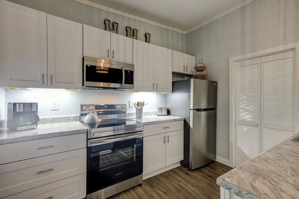Main Floor Kitchen