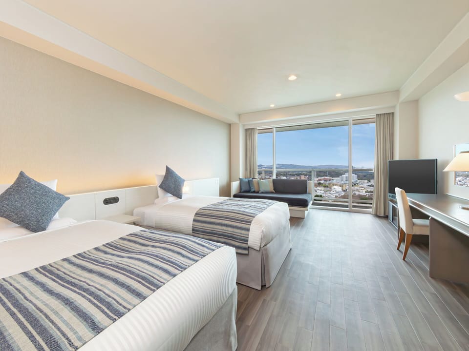 Ocean View Standard Twin Room Non Smoking | In-room safe, bed sheets