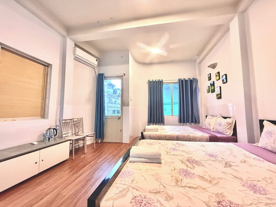 Panoramic Quadruple Room | Free WiFi