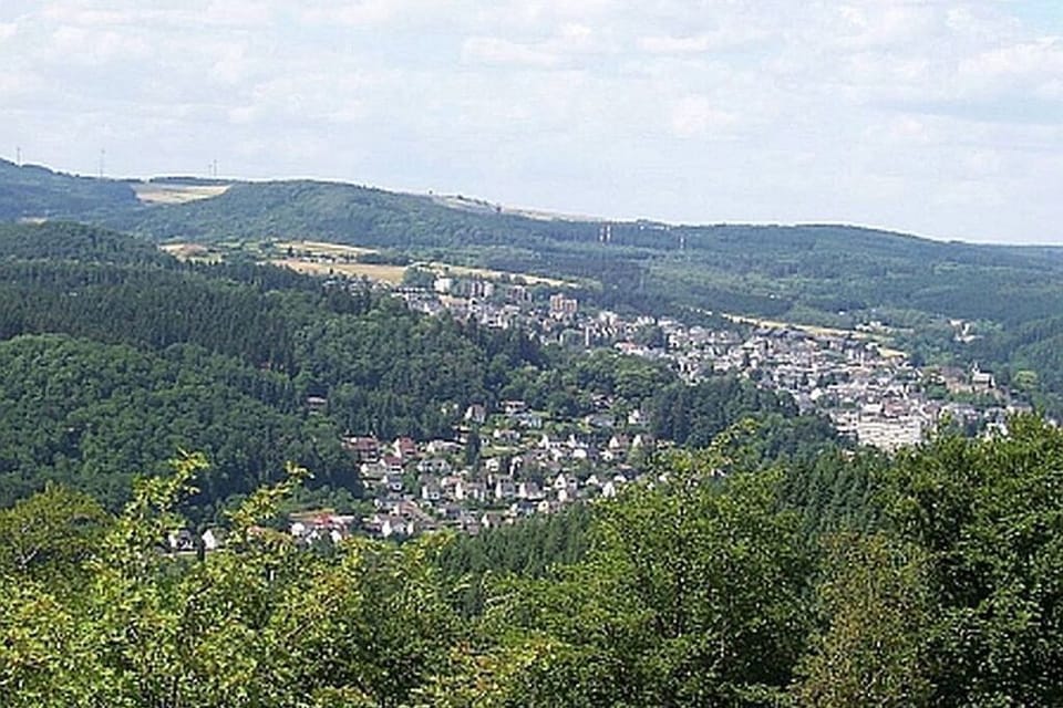 Surroundings [summer] (1-5 km)
